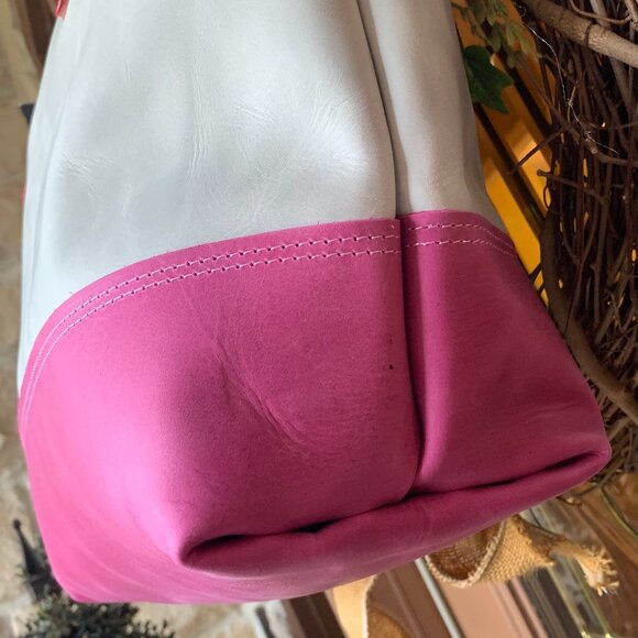 KMM & Co Pearl & Pink East West Panel Tote - Picture 6 of 7